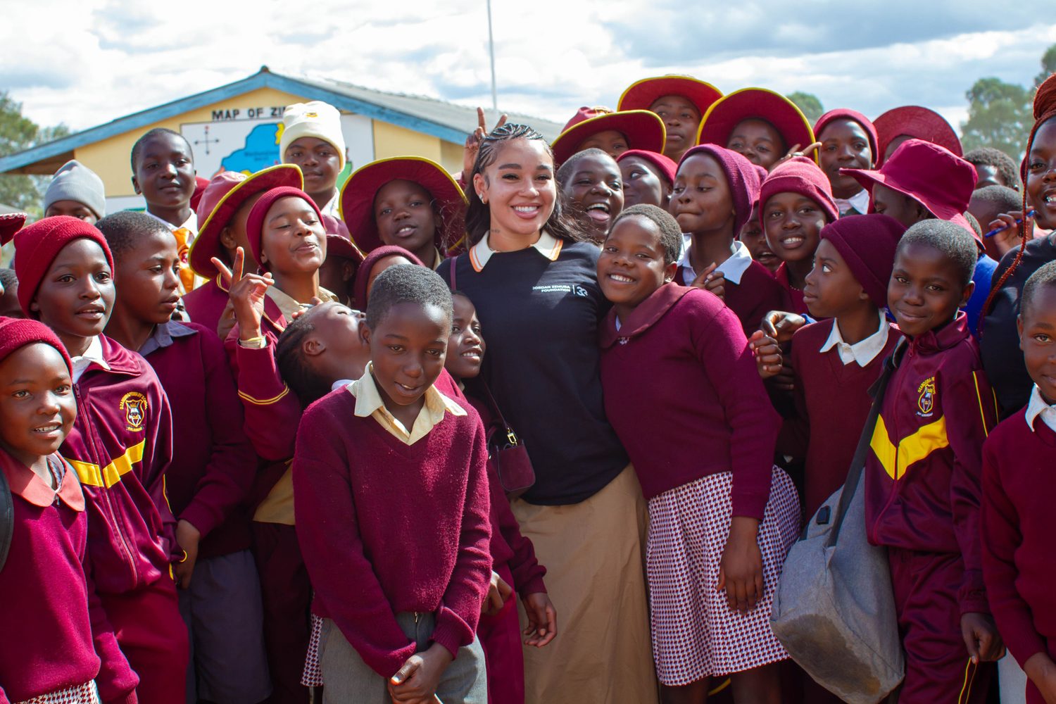 Schoolchildren supported by the foundation